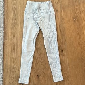 Avocado x Tone it Up leggings - XS/S